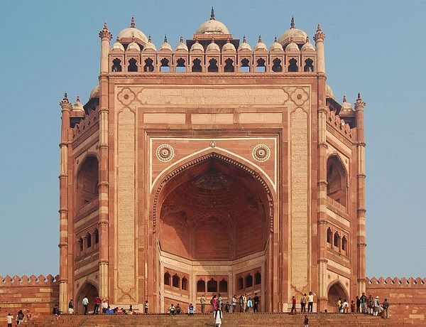 what-are-the-main-features-of-mughal-architecture